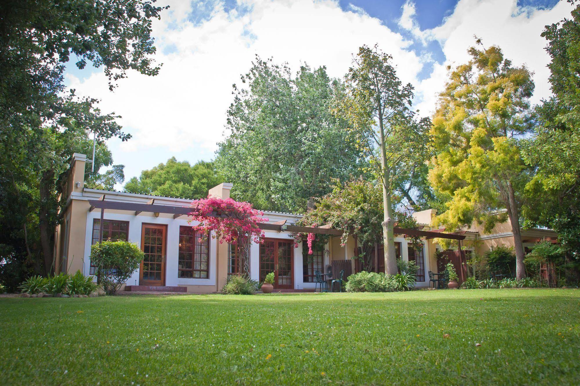 Willowbrook Country House Guest House Somerset West Exterior photo